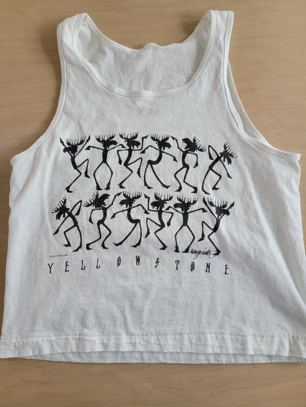 Yellowstone National Park Souvenir Tank Top White w/ Black Moose Graphics Medium